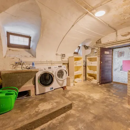 Contempora - Ca' Brenta Hero - Valle Intelvi -